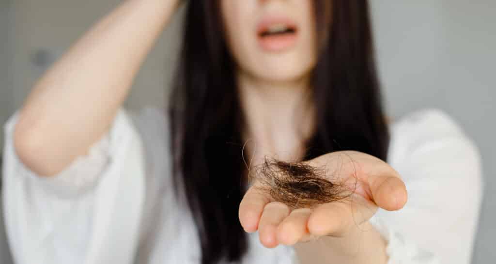 Reasons for Sudden Hair Loss in Women